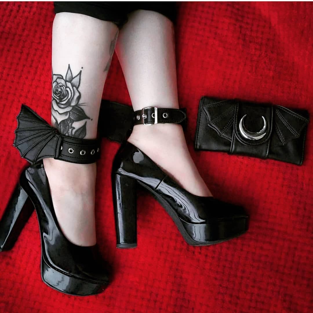 【RESTYLE】ウォレット*BAT WING WALLET