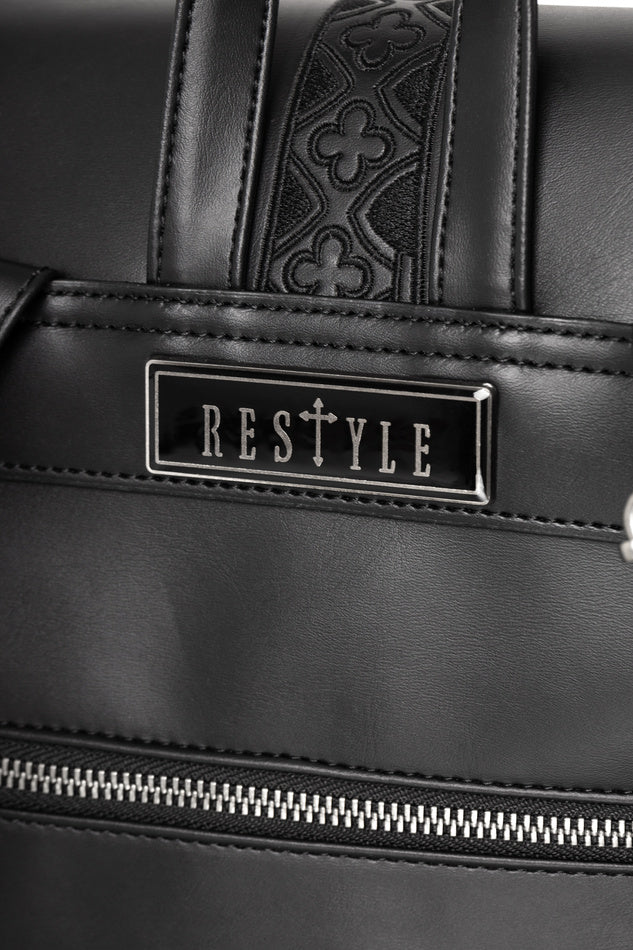 【RESTYLE】バックパック*CATHEDRAL SNAKE BACKPACK【取寄】