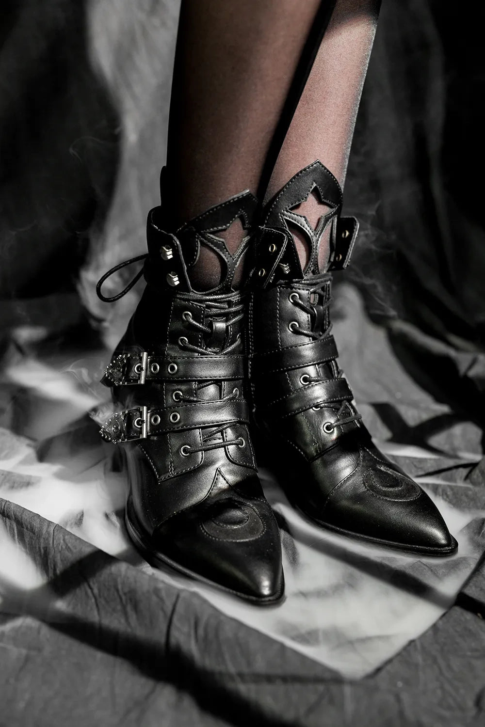 【RESTYLE】ブーツ*MOONSTRUCK BOOTS【取寄】