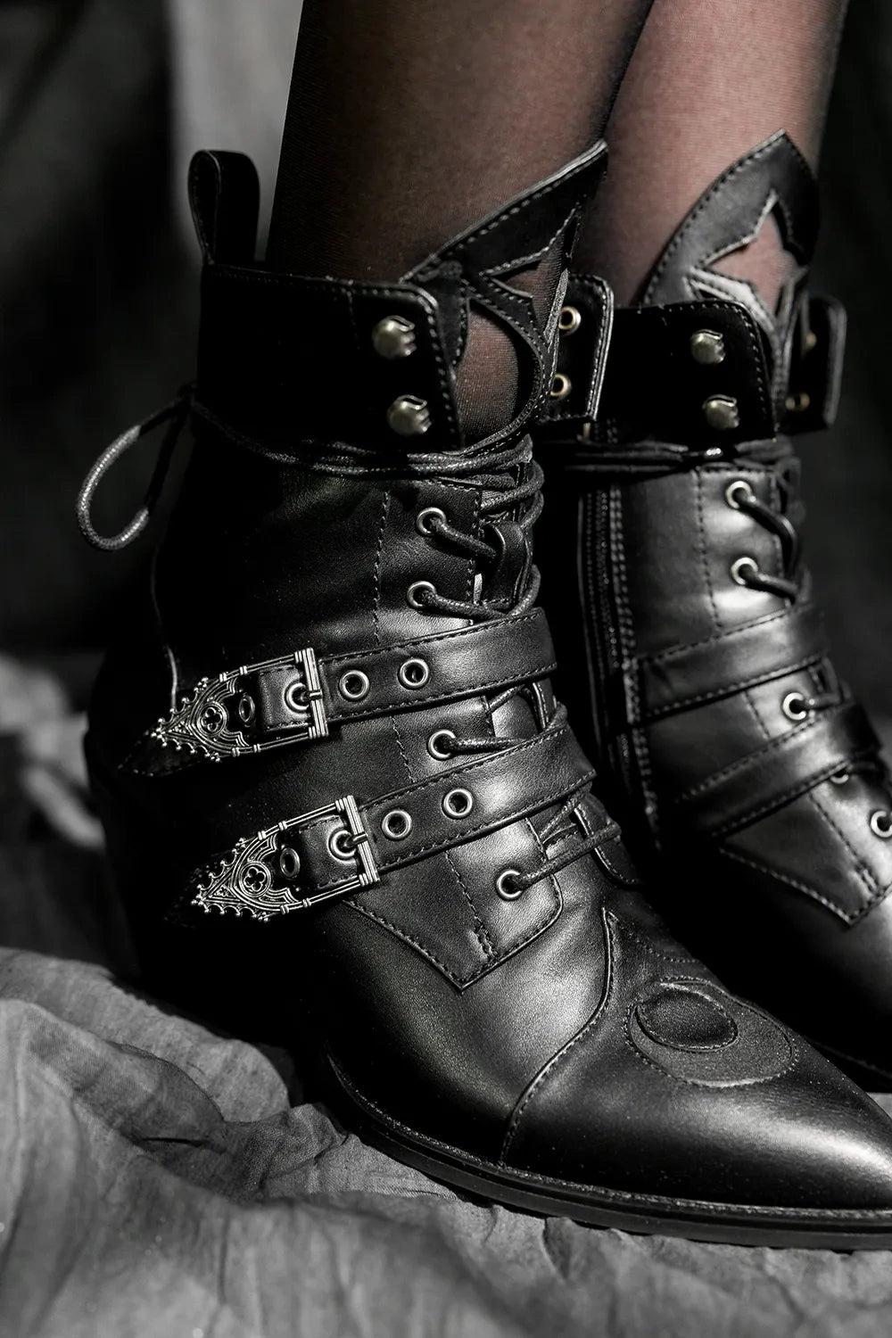 【RESTYLE】ブーツ*MOONSTRUCK BOOTS【取寄】