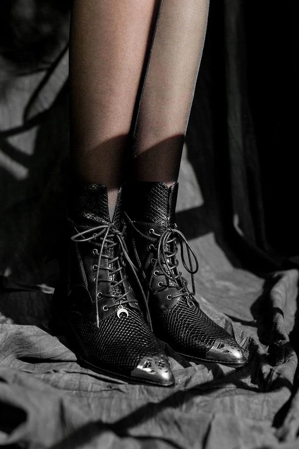 【RESTYLE】ブーツ*SHADOW WING PIKES【取寄】