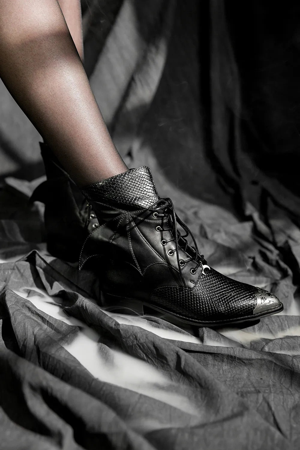 【RESTYLE】ブーツ*SHADOW WING PIKES【取寄】