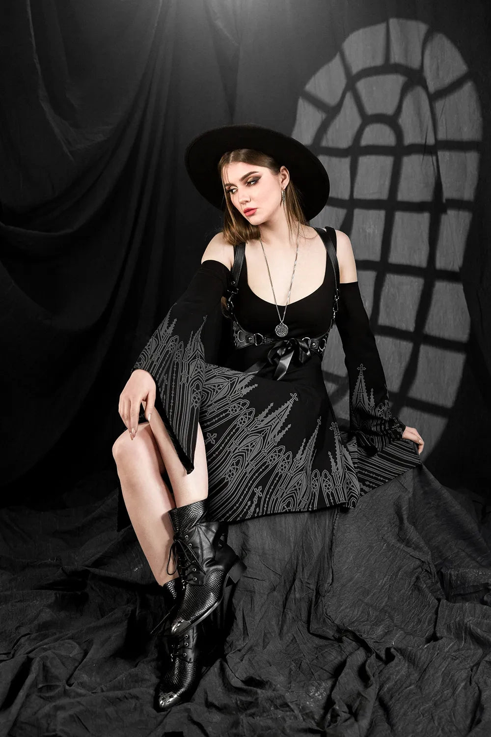 【RESTYLE】ブーツ*SHADOW WING PIKES【取寄】