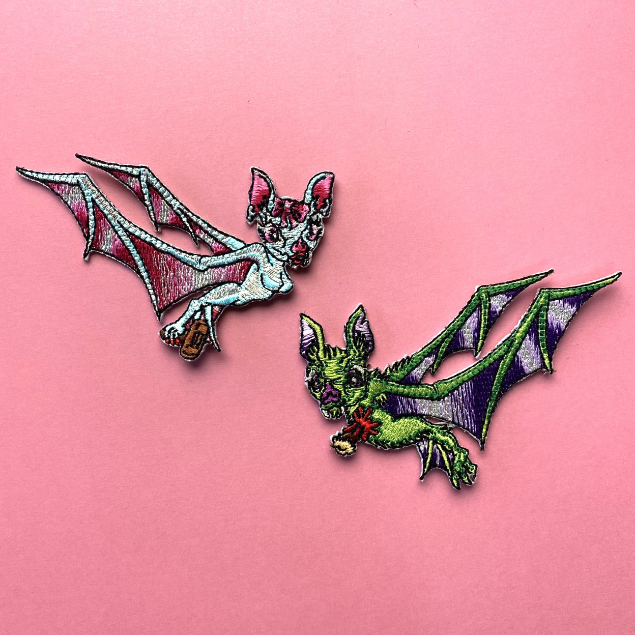 【KREEPSVILLE666】アイロンパッチ(LOVE BATS PATCH PAIR)