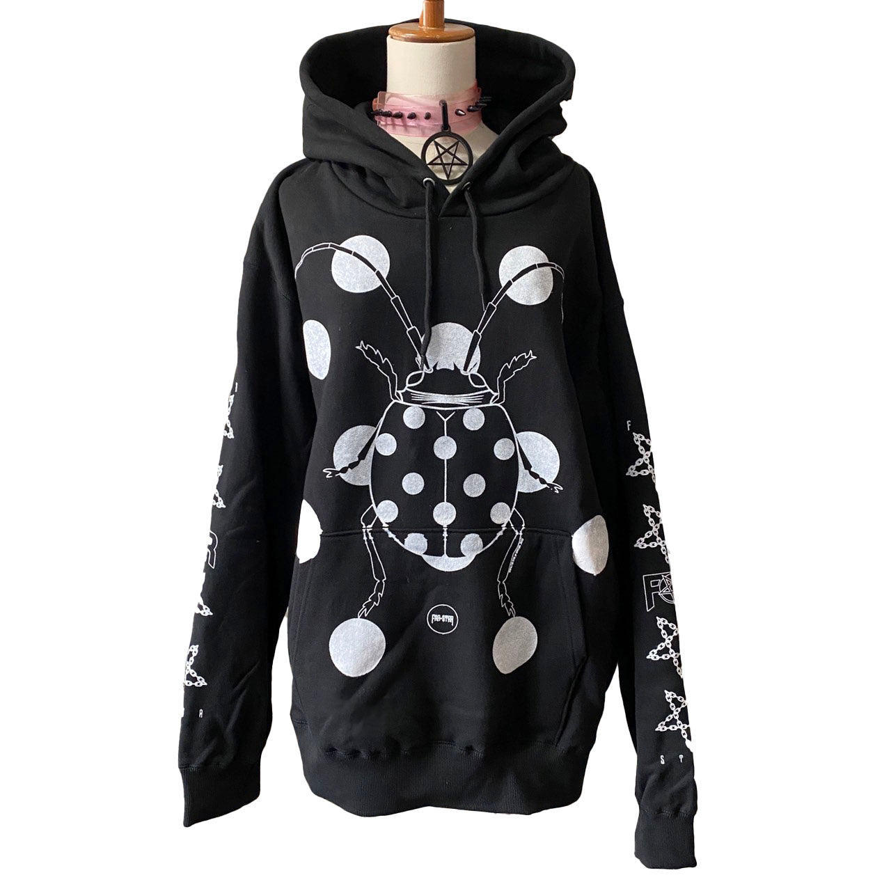 BIG Silhouette Hoodie (BUGS DOT)