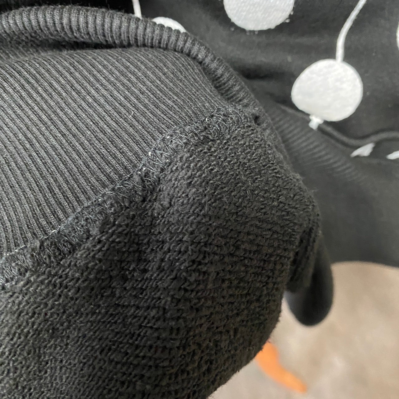 BIG Silhouette Hoodie (BUGS DOT)
