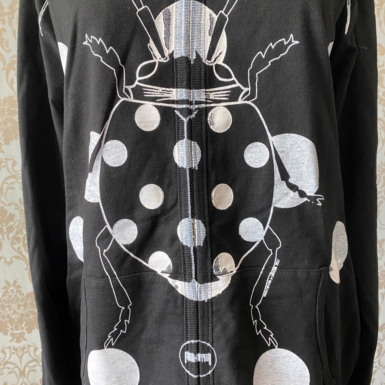ZIP hoodie (BUGS DOT)