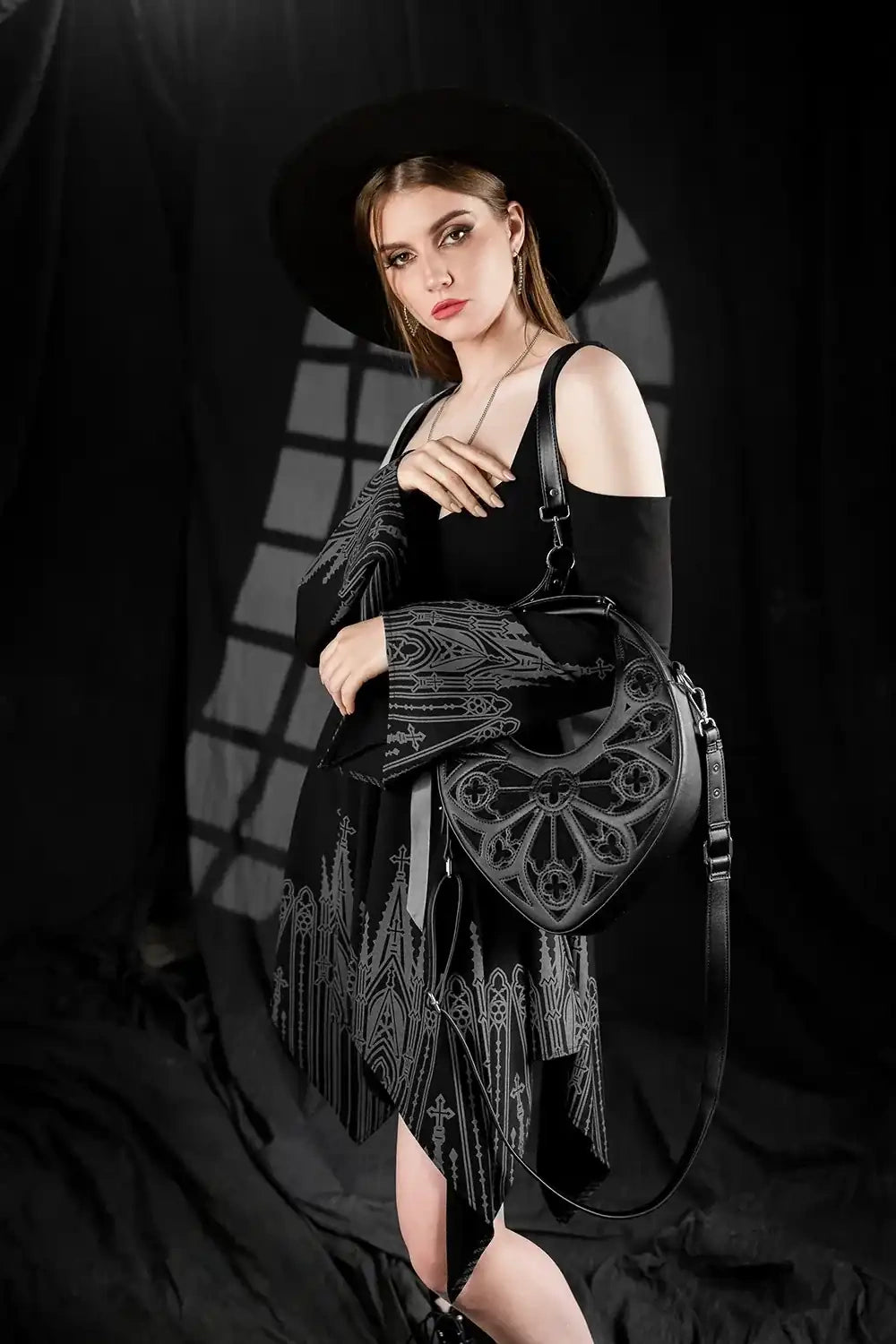 【RESTYLE】ドレス＊INFERNAL CHAPEL MINI DRESS【取寄】