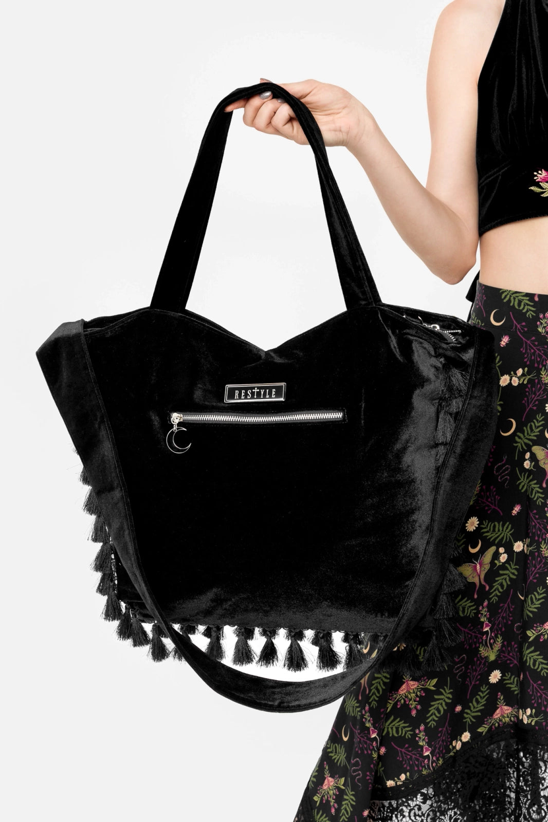 【RESTYLE】バッグ＊WILDERWOOD VELVET BAG【取寄】