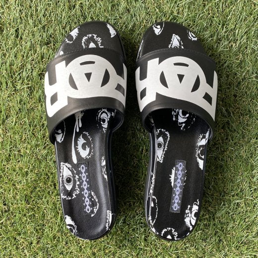 Hyakume Logo Shark Sole Sandals