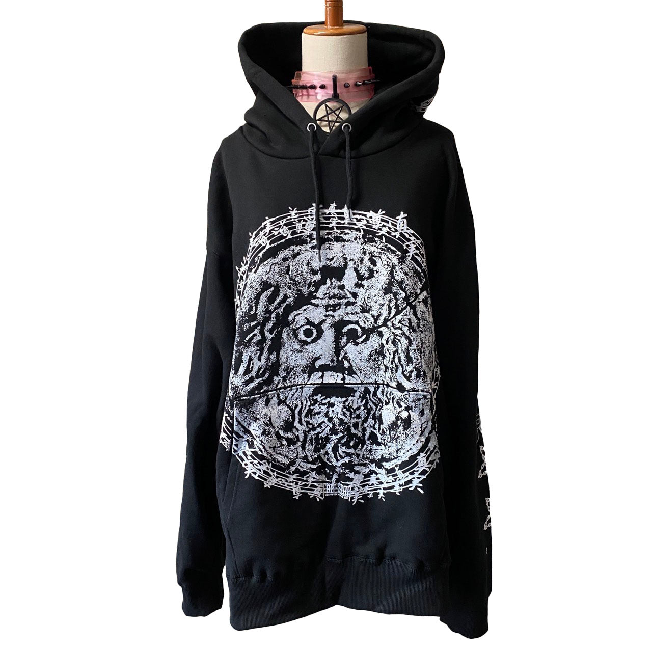 BIG Silhouette Hoodie (Truth)