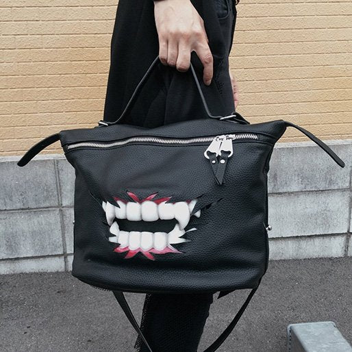 VAMPIRE 2WAY BAG